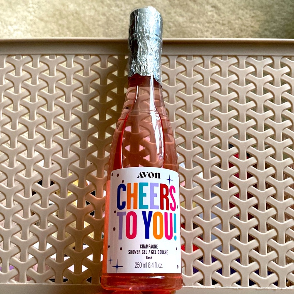 Cheers Champagne Shower Gel Celebration Gift Avon Sparking Rose Holiday Soap New